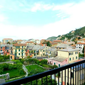 Aprile , Levanto Italia